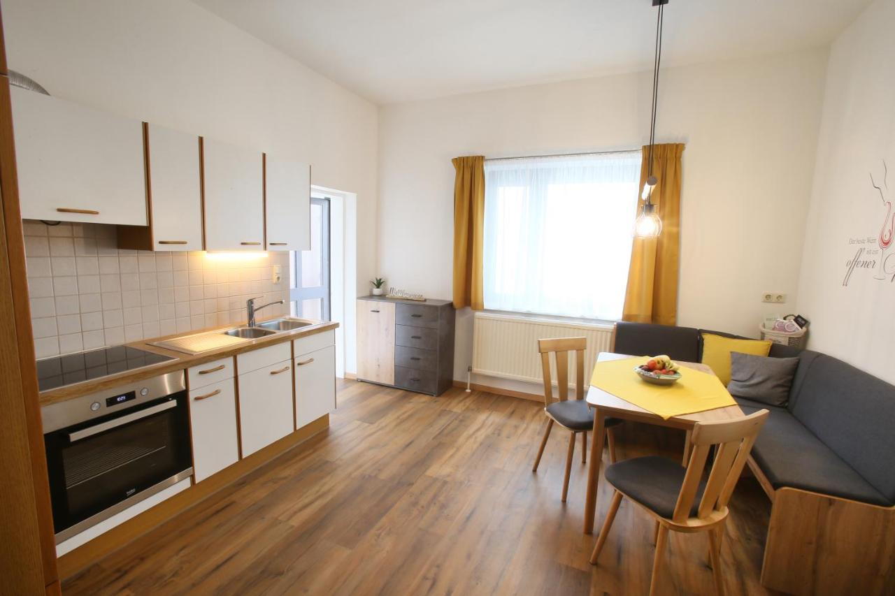 Appartment Weinbau Müllner Neusiedl am See Exterior foto